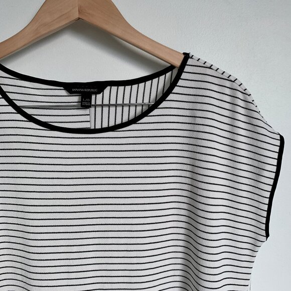 Banana Republic Tops - Banana Republic dolman fluid striped top